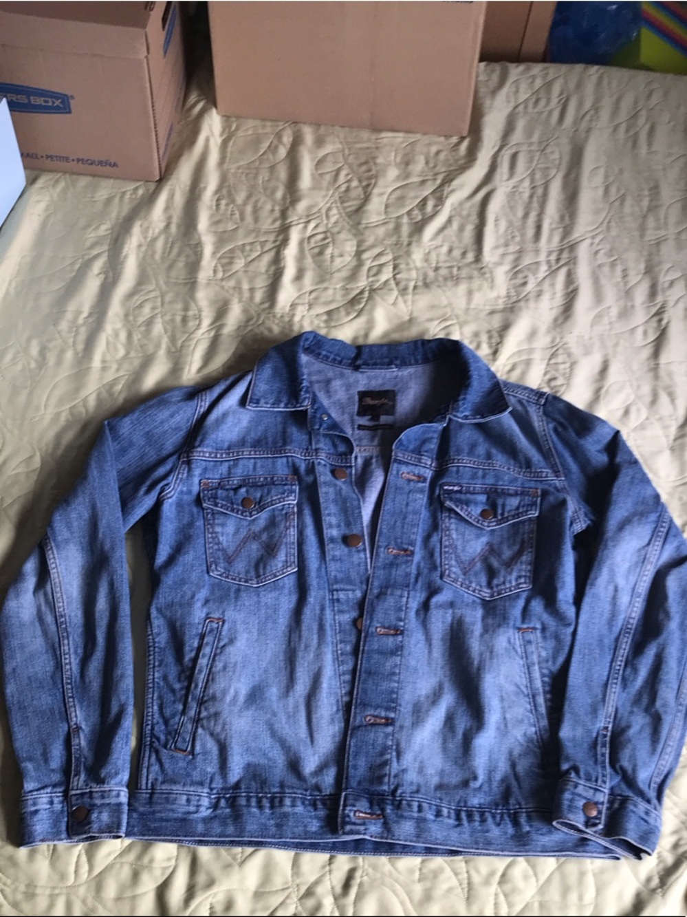 Wrangler Blue Denim Jacket - Men's Lightweight Trucker